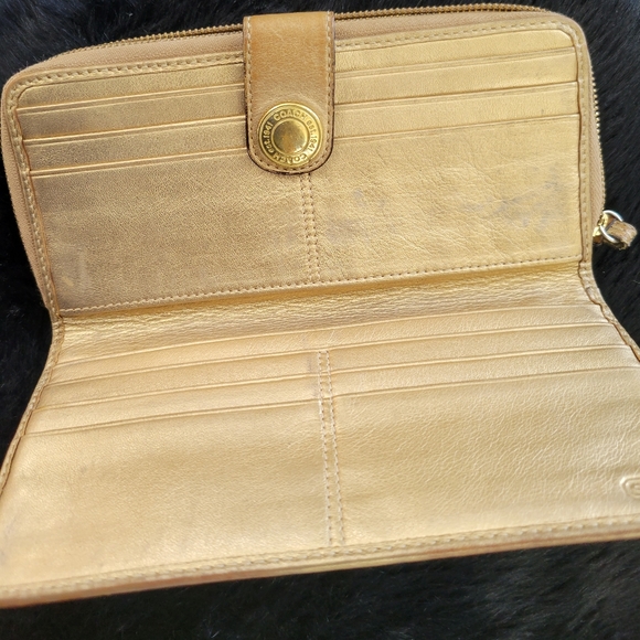 Coach Tan and Gold Wallet - Picture 5 of 6